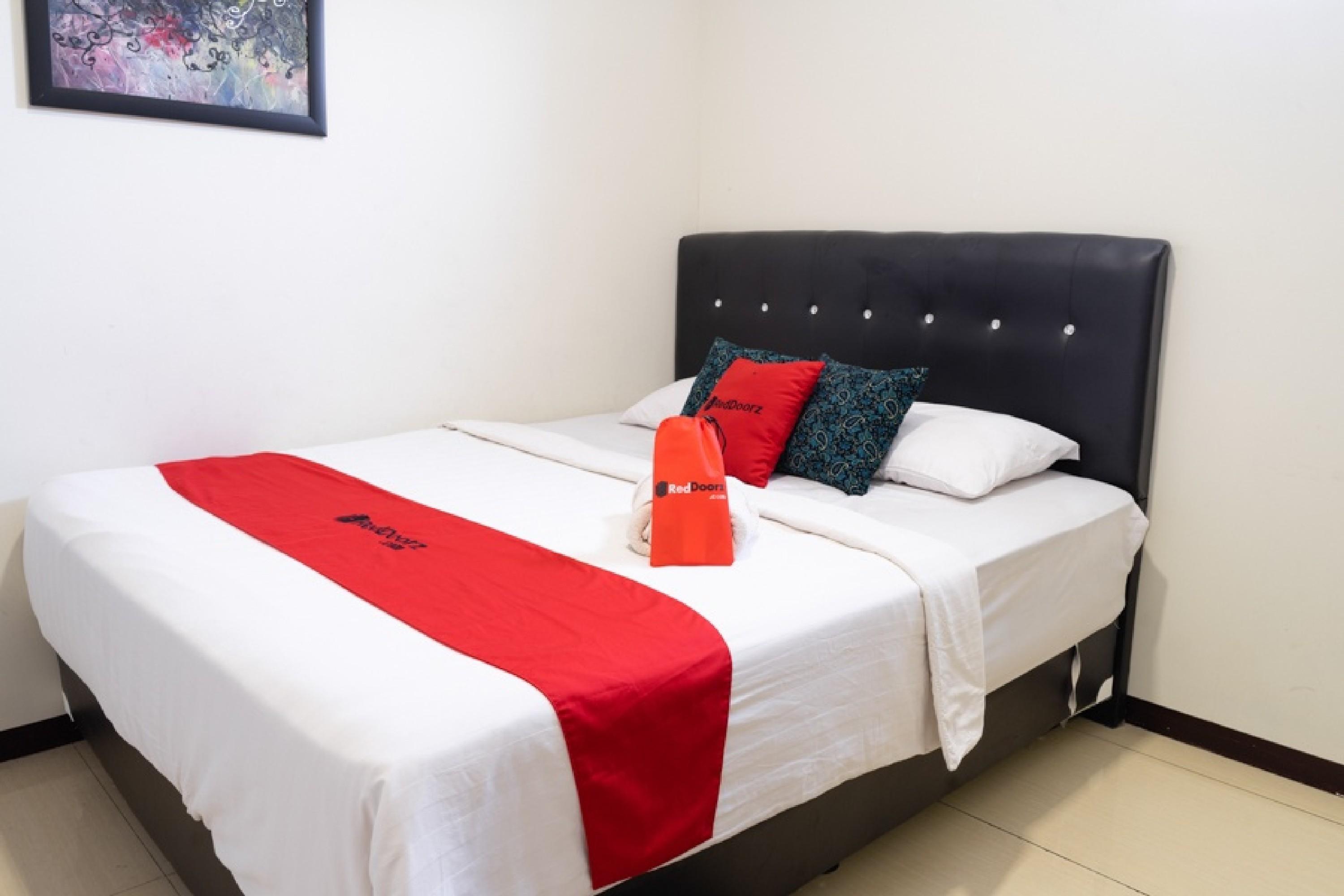 Reddoorz Near Setrasari Mall 4 Бандунг Екстериор снимка