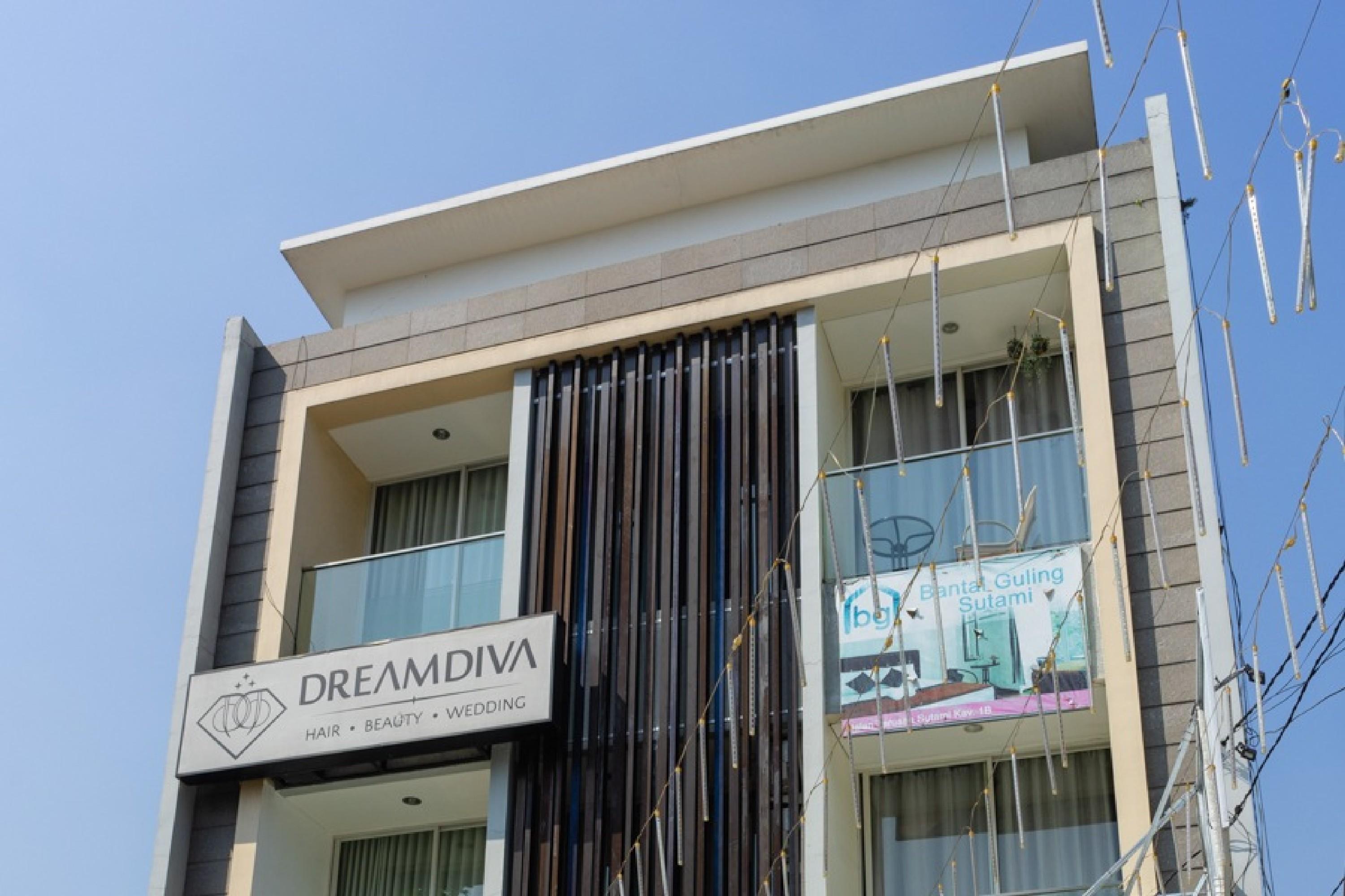 Reddoorz Near Setrasari Mall 4 Бандунг Екстериор снимка